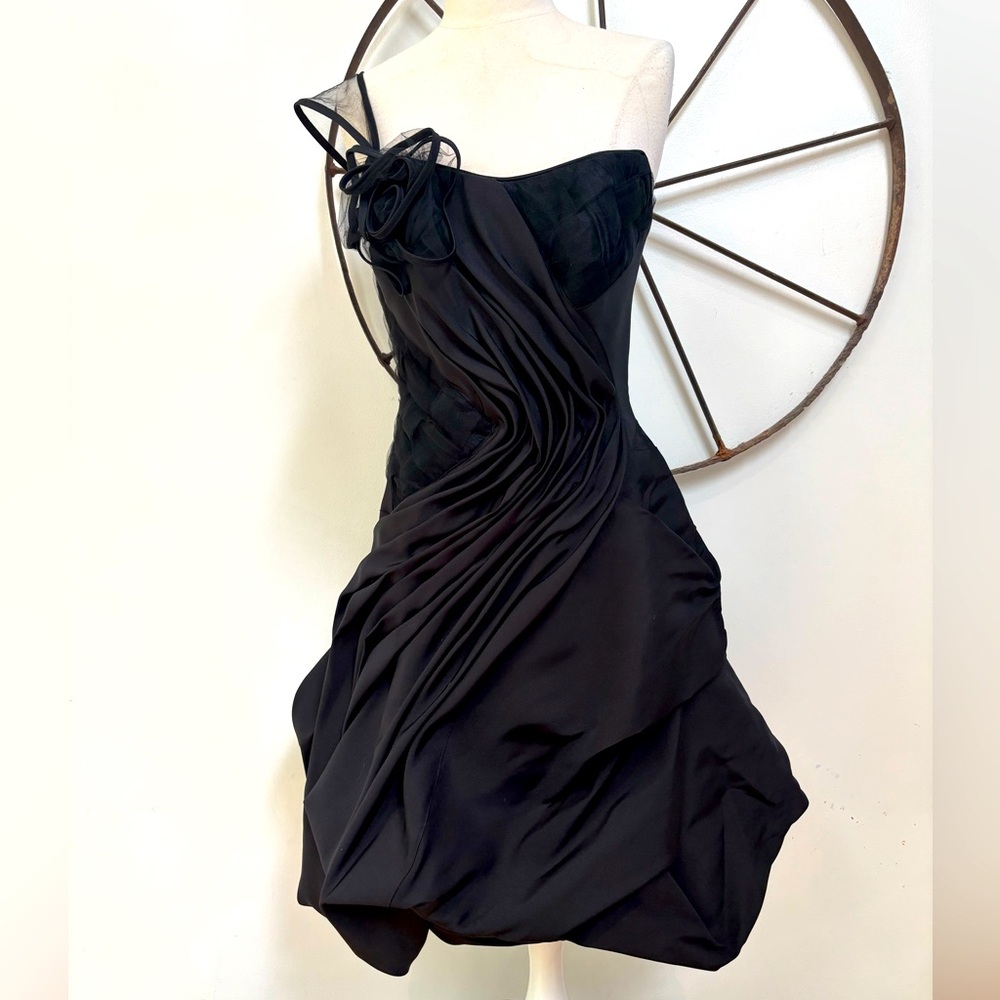 Alex Tieh Black silk a-line masterful draped cocktail gown NWT read sz 4 $1,640